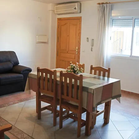 Albanta Apartahotel *